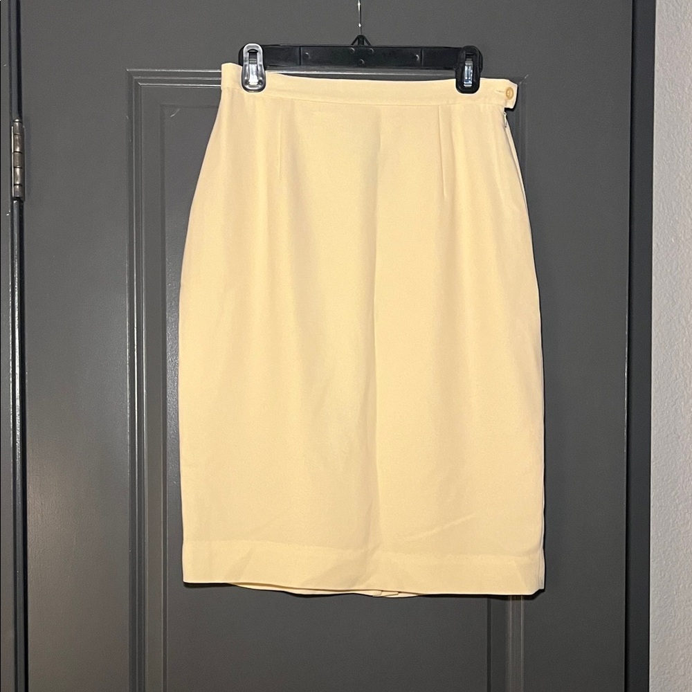 Chic Butter Yellow Pencil Skirt for Women